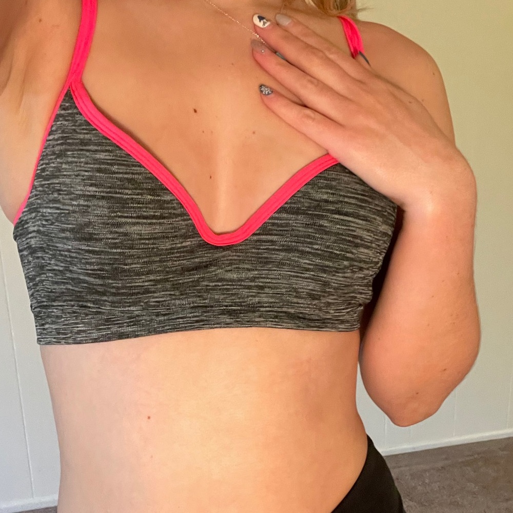 Push Up Sports Bra